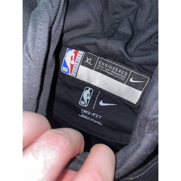 Nike Atlanta Hawks Basketball Team Issue Warm-Up Practice Hoodie Mens XL NEW - Picture 7 of 7